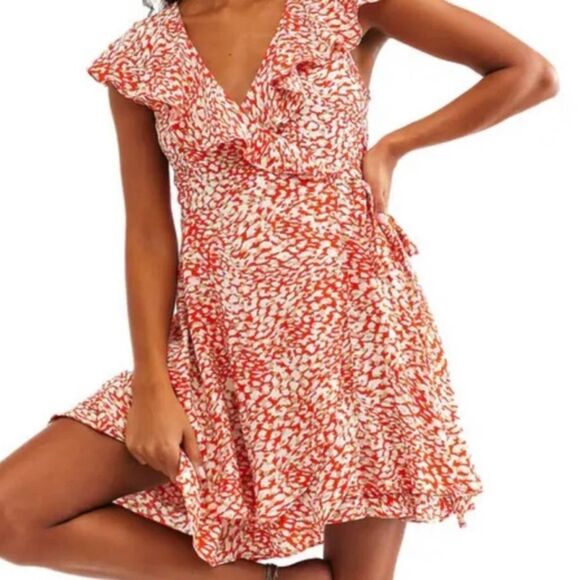 NWOT  Free People wrap mini dress size L - Picture 1 of 7